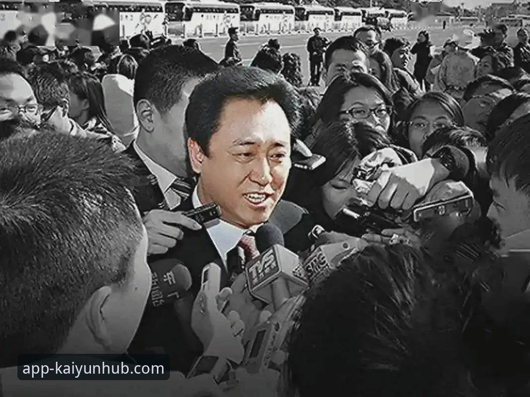 许家印案庭审落幕，昔日“金元足球”帝国崩塌轨迹引深思